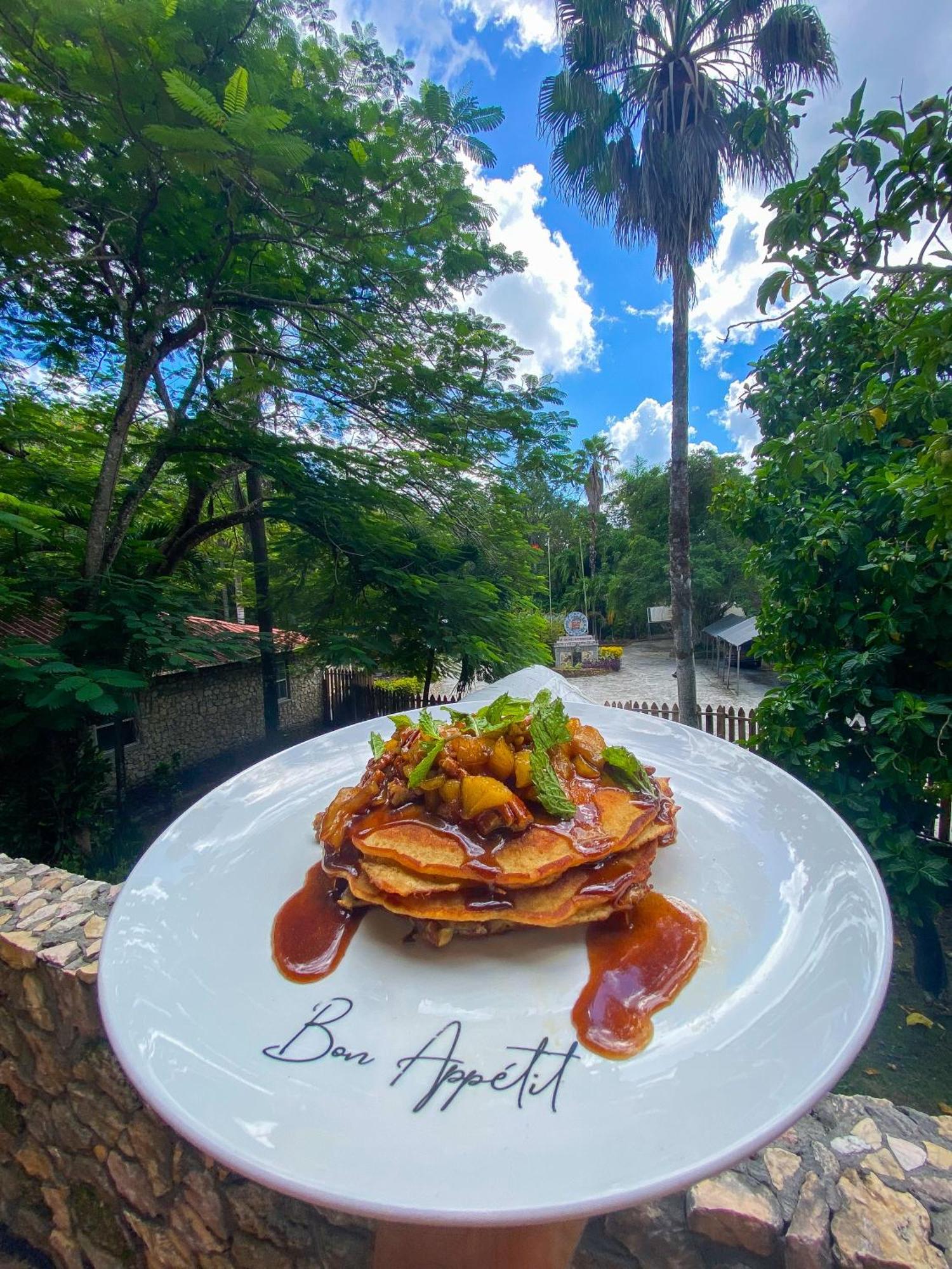 Orange Walk The Mayan Garden المظهر الخارجي الصورة